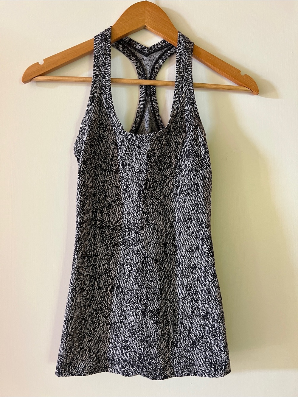 Lululemon Black and White Racerback Tank